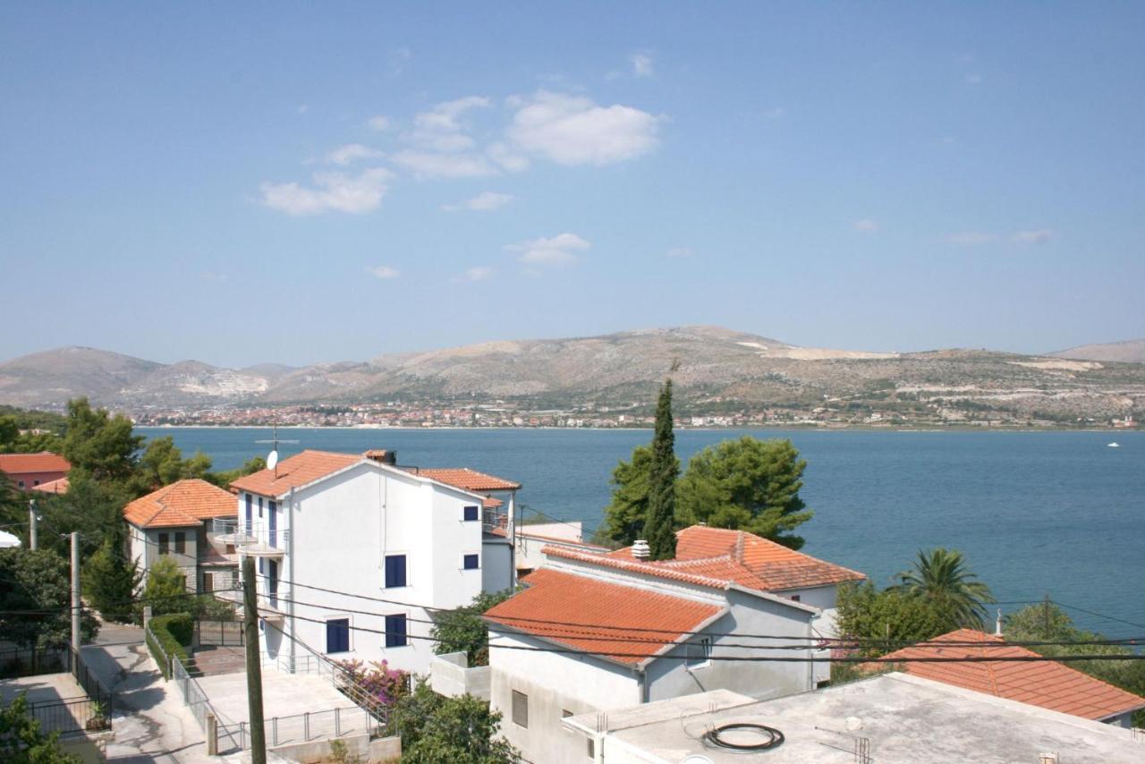 Apartments By The Sea Mastrinka, Ciovo - 4647 Trogir Exterior foto